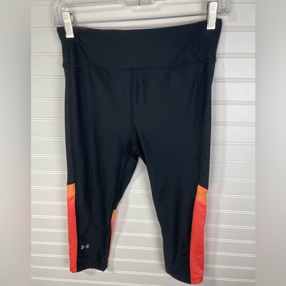Under Armour Black and Orange Capri Leggings Medium Women’s - Picture 1 of 5